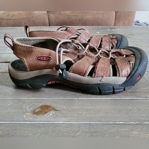 Keen Waterproof Sport Sandal Size 9 Leather Women's